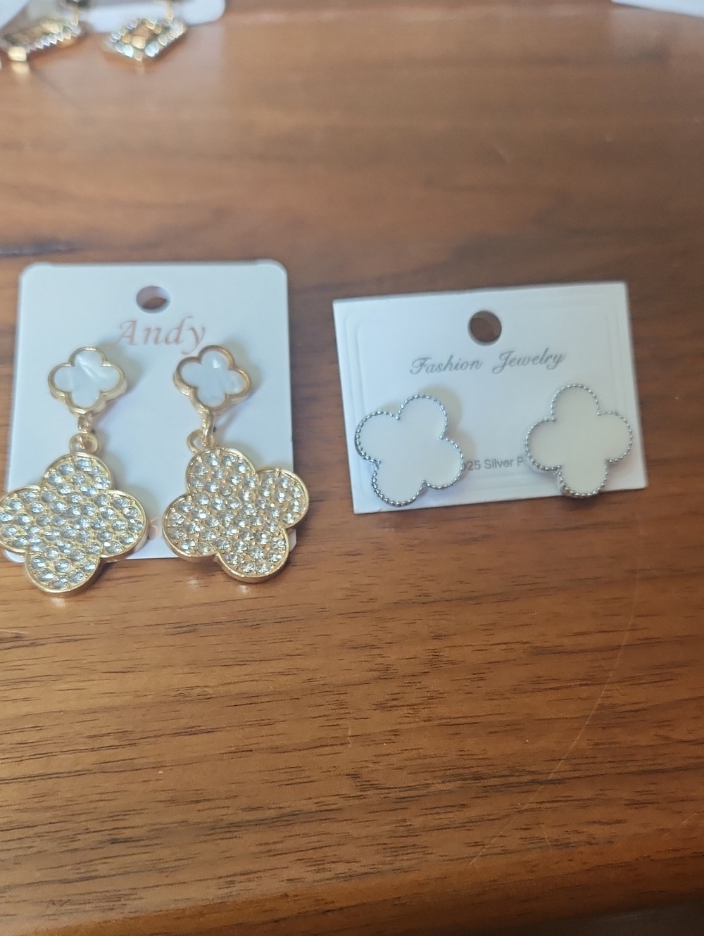 Fashion Jewelry White and Gold Clover Drop & Stud Earring Set